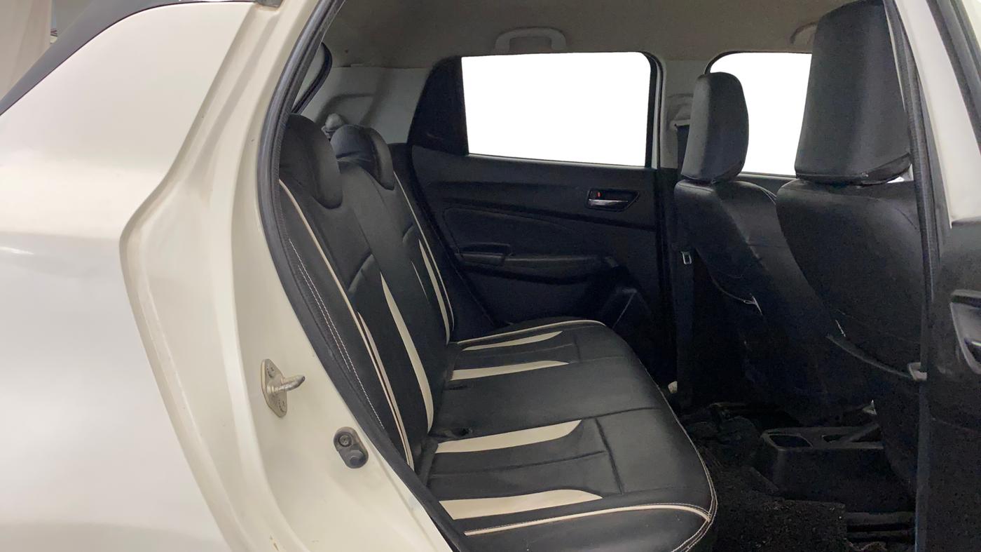 2020 Maruti Swift VXI, Petrol, Manual, 69,344 km, Right Side Rear Door Cabin