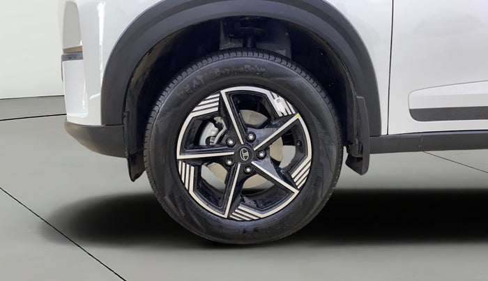 2025 Tata NEXON CREATIVE PLUS S 1.2 REVOTRON 6 AMT, Petrol, Automatic, 1,261 km, Left Front Wheel