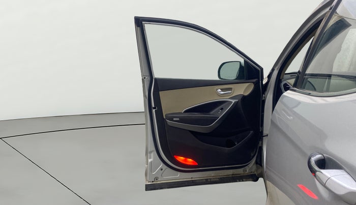 2015 Hyundai Santa Fe 4 WD AT, Diesel, Automatic, 1,28,045 km, LHS Front Door