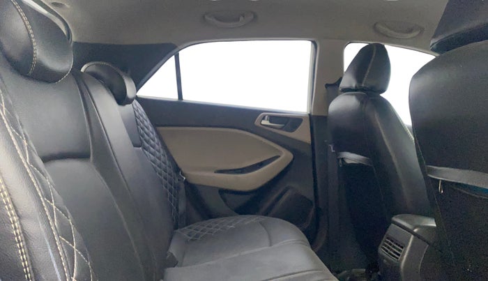 2016 Hyundai Elite i20 ASTA 1.2, Petrol, Manual, 86,584 km, Right Side Rear Door Cabin