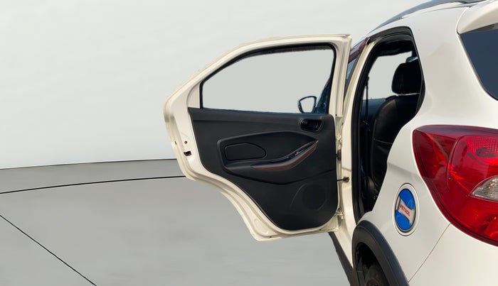 2020 Ford FREESTYLE TITANIUM 1.2 PETROL, Petrol, Manual, 40,975 km, LHS Rear Door