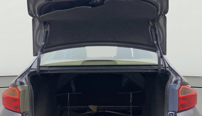 2017 Honda City 1.5L I-VTEC V MT, Petrol, Manual, 1,04,917 km, Boot Open Zoomed View