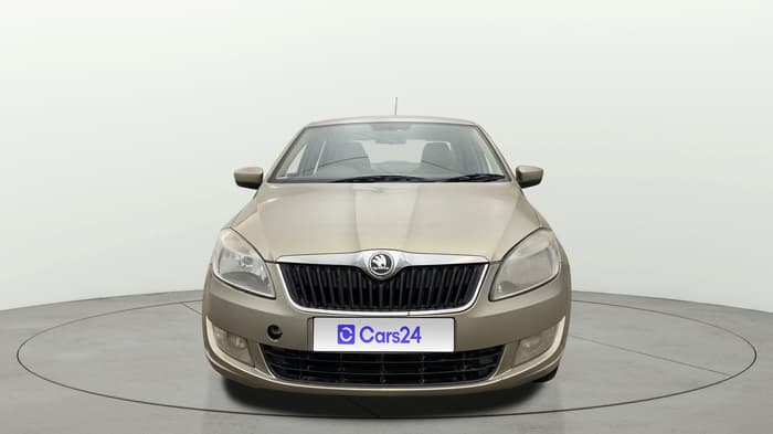 2014 Skoda Rapid AMBITION 1.6 MPI MT, Petrol, Manual, 85,441 km, Front