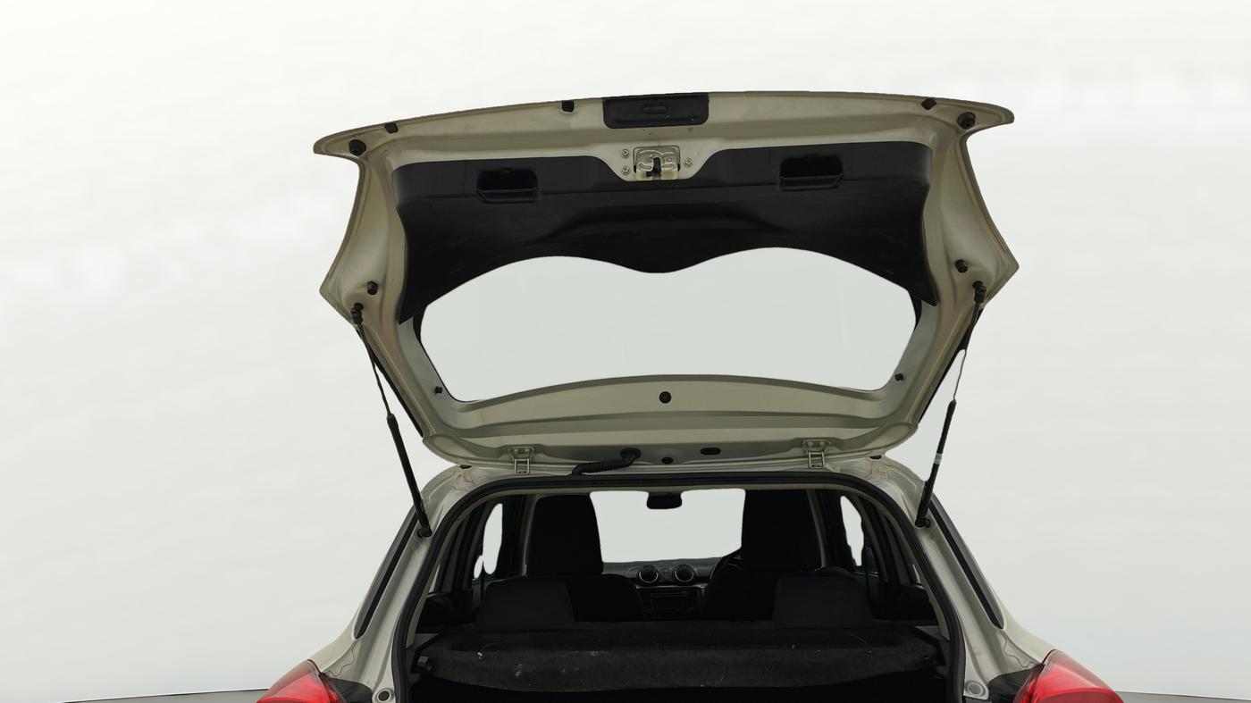 2019 Maruti Swift VXI AMT, Petrol, Automatic, 91,974 km, Boot Door Open