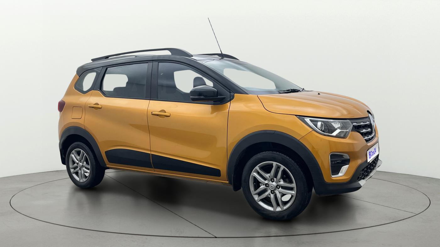 2022 Renault TRIBER RXZ, Petrol, Manual, 33,380 km, Right Front Diagonal