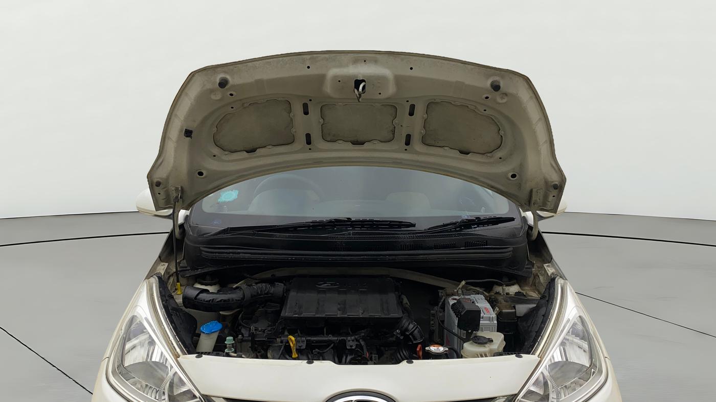 2017 Hyundai Grand i10 SPORTZ (O) AT 1.2 KAPPA VTVT, Petrol, Automatic, 34,422 km, Open Bonet
