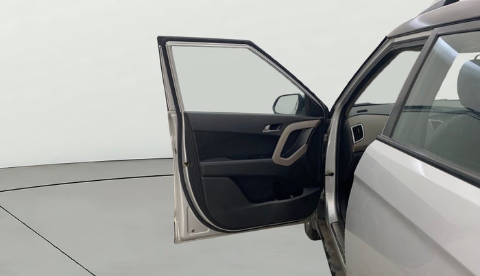 2017 Hyundai Creta SX PLUS 1.6 PETROL, Petrol, Manual, 70,971 km, LHS Front Door