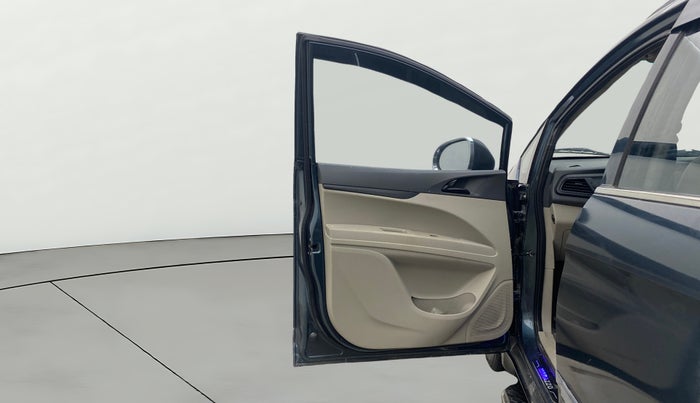 2019 Mahindra MARAZZO M2 8 STR, Diesel, Manual, 1,15,714 km, LHS Front Door