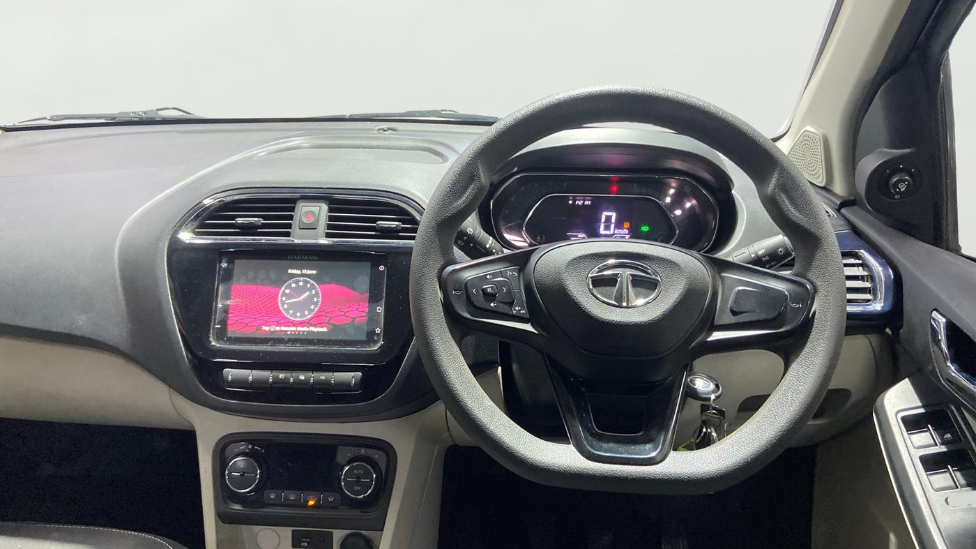 2022 Tata Tiago XZ PLUS CNG, CNG, Manual, 30,672 km, Steering Wheel Close Up