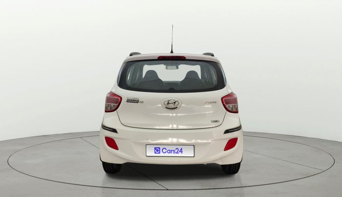 2016 Hyundai Grand i10 SPORTZ 1.2 KAPPA VTVT, Petrol, Manual, 1,06,696 km, Back/Rear