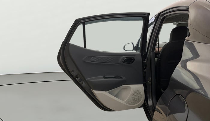 2024 Hyundai AURA S 1.2 CNG, CNG, Manual, 11,040 km, LHS Rear Door