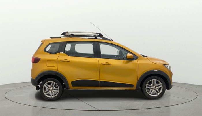 2019 Renault TRIBER RXZ, Petrol, Manual, 81,825 km, Right Side View