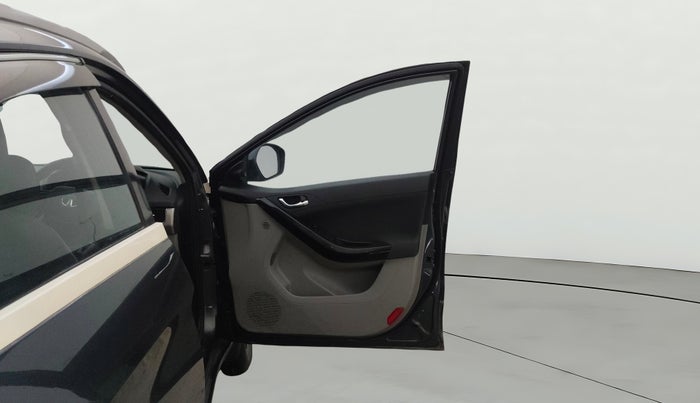 2019 Tata NEXON XZA PLUS PETROL, Petrol, Automatic, 37,118 km, RHS Front Door