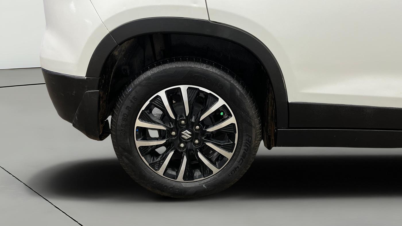 2022 Maruti Vitara Brezza ZXI PLUS AT SHVS, Petrol, Automatic, 24,337 km, Right Rear Wheel