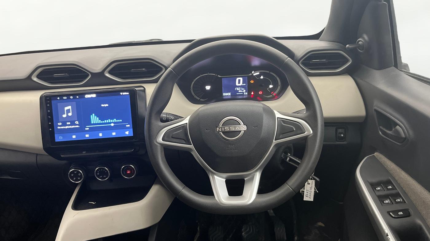 2023 Nissan MAGNITE XE, Petrol, Manual, 17,554 km, Steering Wheel Close Up