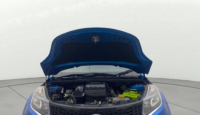 2018 Tata NEXON XM DIESEL, Diesel, Manual, 93,528 km, Open Bonet