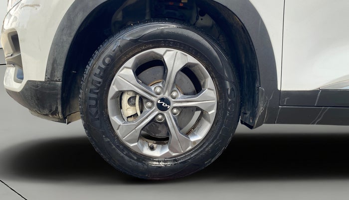 2021 KIA SELTOS HTK PLUS 1.5, Petrol, Manual, 2,323 km, Left Front Wheel