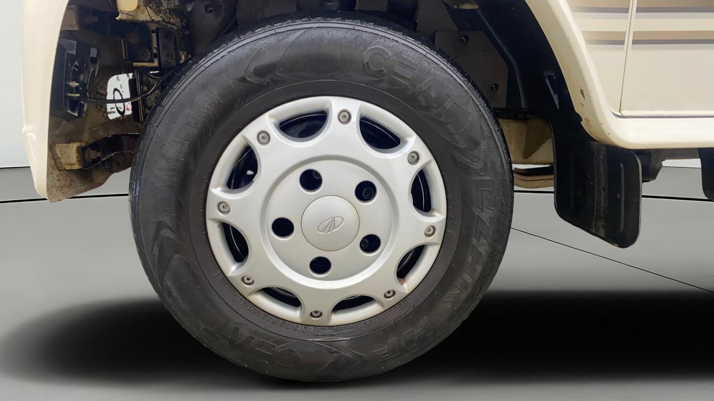 2020 Mahindra Bolero B6, Diesel, Manual, 1,08,181 km, Left Front Wheel