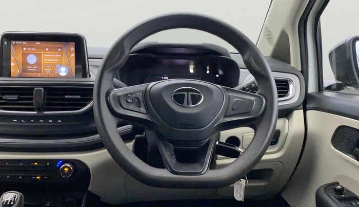 2024 Tata ALTROZ XM PLUS SUNROOF CNG, CNG, Manual, 16,493 km, Steering Wheel Close Up