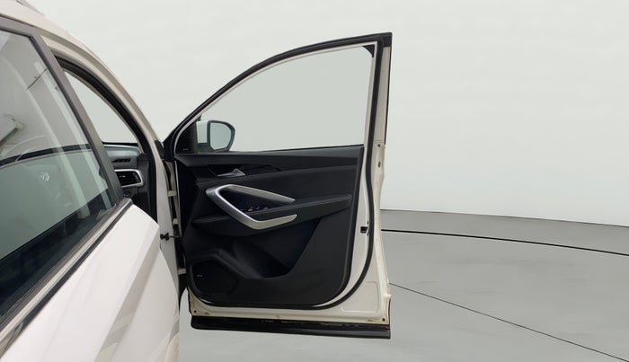 2020 MG HECTOR SHARP 1.5 DCT PETROL, Petrol, Automatic, 38,862 km, RHS Front Door