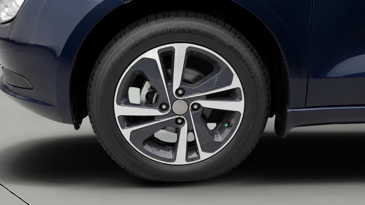 2022 Tata ALTROZ XZA PLUS, Petrol, Automatic, 53,183 km, Left Front Wheel