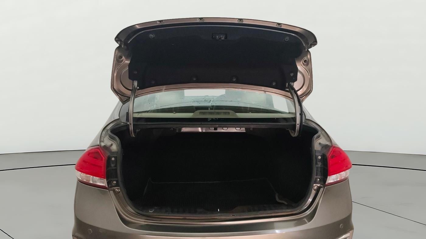2021 Maruti Ciaz ALPHA 1.5 SHVS PETROL, Petrol, Manual, 61,614 km, Boot Door Open