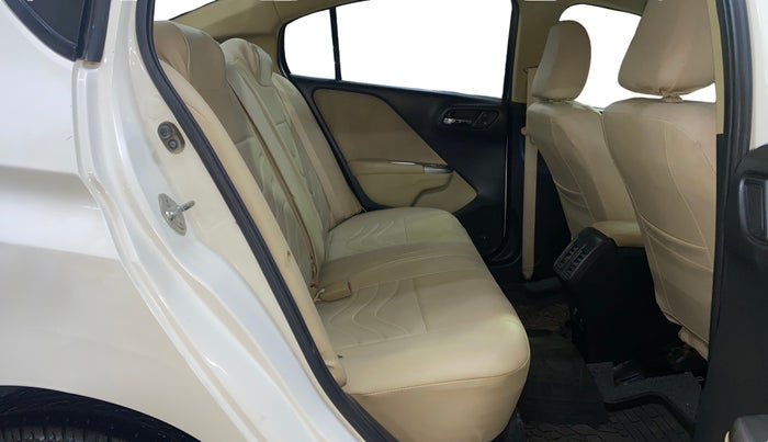 2015 Honda City 1.5L I-VTEC V MT, Petrol, Manual, 73,218 km, Right Side Rear Door Cabin