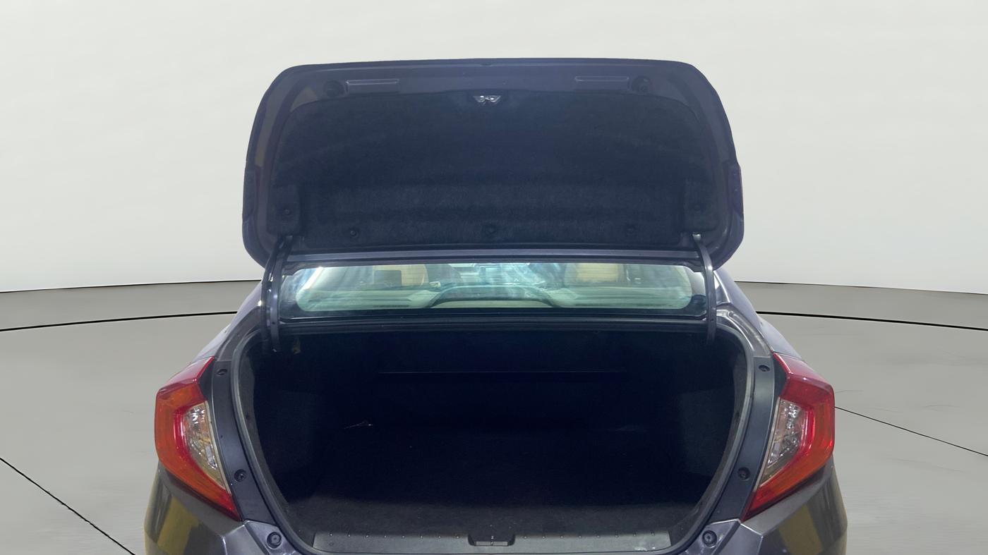 2019 Honda Civic 1.8L I-VTEC VX CVT, Petrol, Automatic, 91,637 km, Boot Door Open