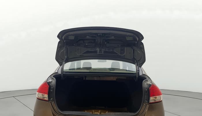 2016 Maruti Ciaz ZXI+, Petrol, Manual, 1,25,636 km, Boot Open Zoomed View
