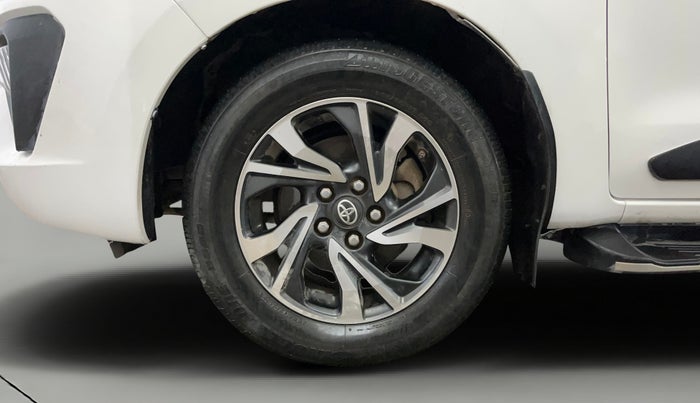 2022 Toyota Innova Crysta 2.7 GX AT 7 STR, Petrol, Automatic, 37,081 km, Left Front Wheel