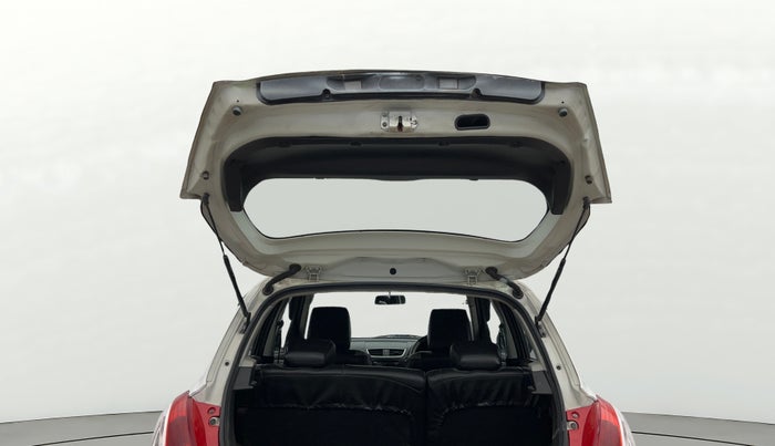 2016 Maruti Swift LXI (O), Petrol, Manual, 58,243 km, Boot Door Open