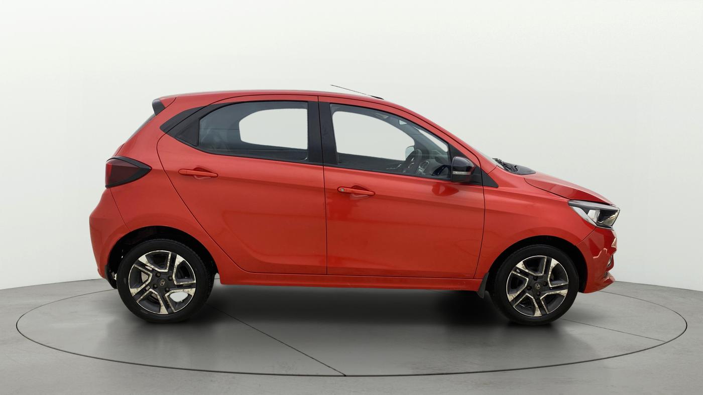 2020 Tata Tiago XZA PLUS PETROL, Petrol, Automatic, 67,446 km, Right Side View