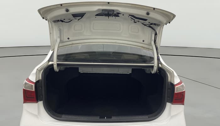 2018 Hyundai Xcent SX 1.2, Petrol, Manual, 72,276 km, Boot Open Zoomed View