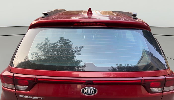 2021 KIA SONET HTK PLUS 1.5 AT, Diesel, Automatic, 94,136 km, Rear Windshield