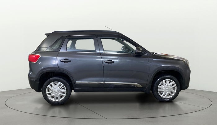 2020 Maruti Vitara Brezza LXI, Petrol, Manual, 69,679 km, Right Side View