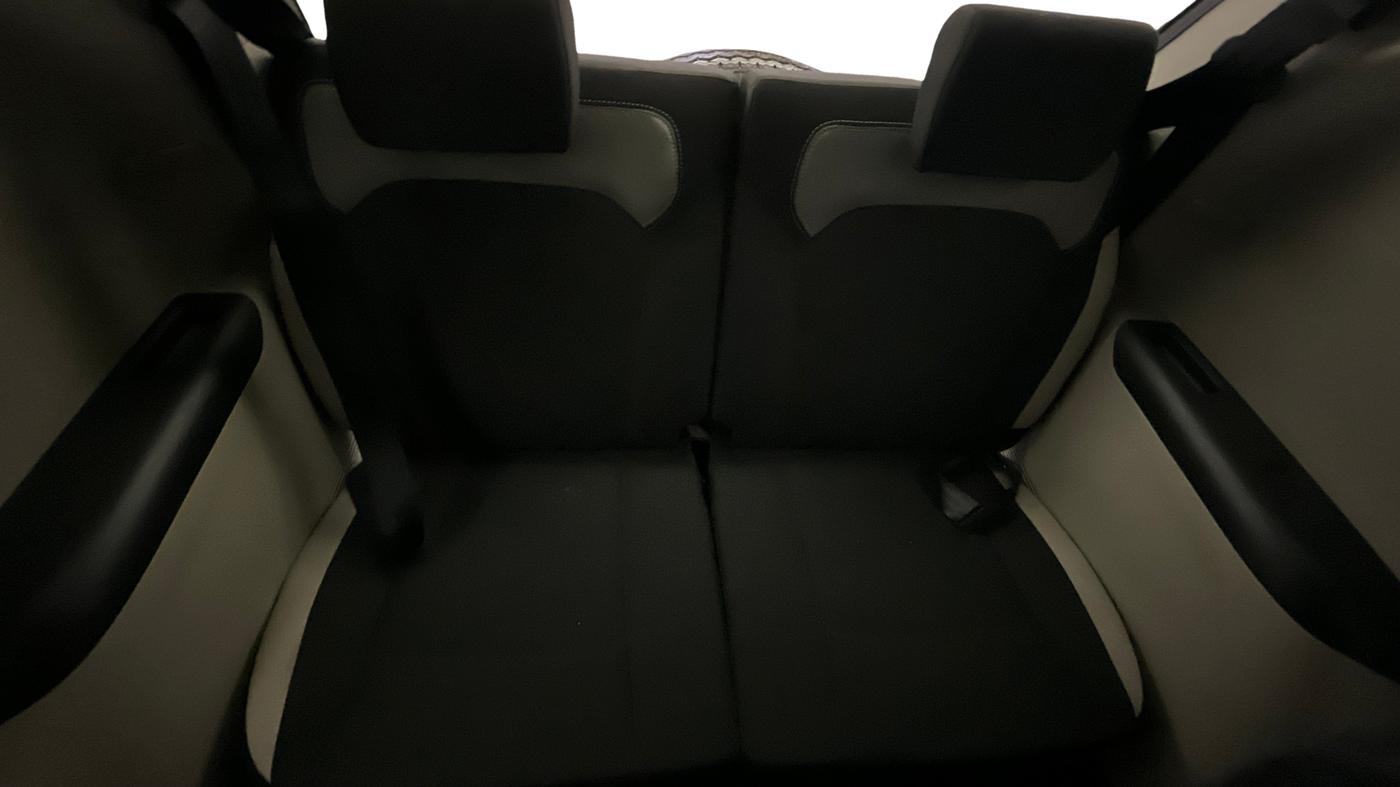2024 Renault TRIBER RXL MT, Petrol, Manual, 18,431 km, Third Seat Row ( optional )