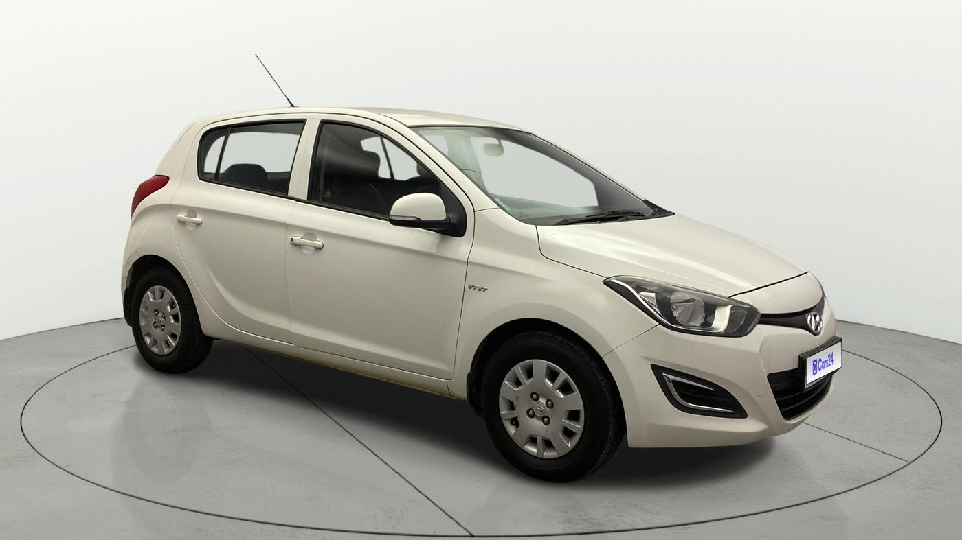 2013 Hyundai i20 MAGNA (O) 1.2, Petrol, Manual, 61,150 km, Right Front Diagonal