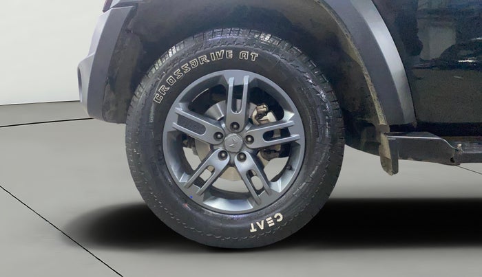 2024 Mahindra Thar LX D HT 2WD MT, Diesel, Manual, 25,504 km, Left Front Wheel