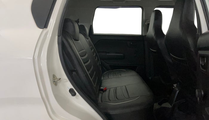 2022 Maruti New Wagon-R LXI CNG 1.0, CNG, Manual, 30,837 km, Right Side Rear Door Cabin