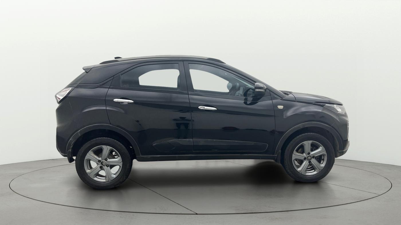 2021 Tata NEXON XZ PLUS (O) PETROL DARK EDITION, Petrol, Manual, 73,349 km, Right Side View