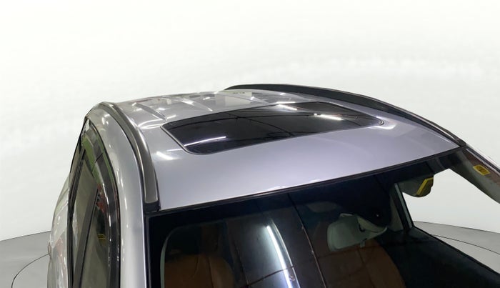 2018 Mahindra XUV500 W9 AT, Diesel, Automatic, 88,814 km, Roof