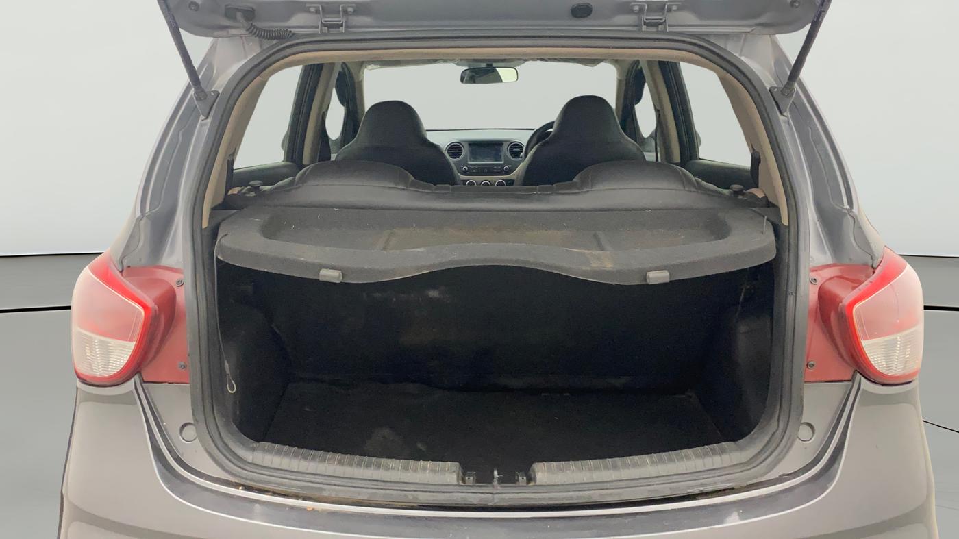 2020 Hyundai Grand i10 SPORTZ 1.2 KAPPA VTVT, Petrol, Manual, 34,779 km, Boot Open Zoomed View