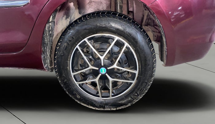 2016 Maruti Swift Dzire VXI, Petrol, Manual, 72,621 km, Left Rear Wheel