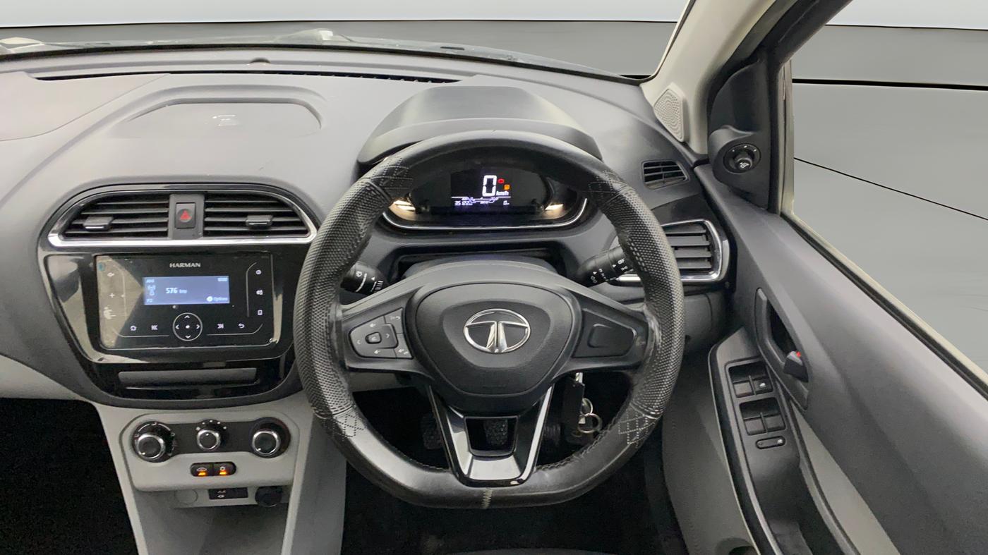 2023 Tata Tiago XT PETROL, Petrol, Manual, 35,121 km, Steering Wheel Close Up