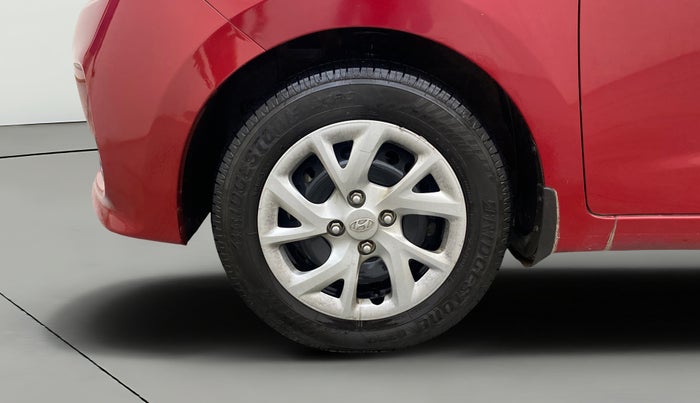 2017 Hyundai Grand i10 SPORTZ 1.2 KAPPA VTVT, Petrol, Manual, 69,724 km, Left Front Wheel