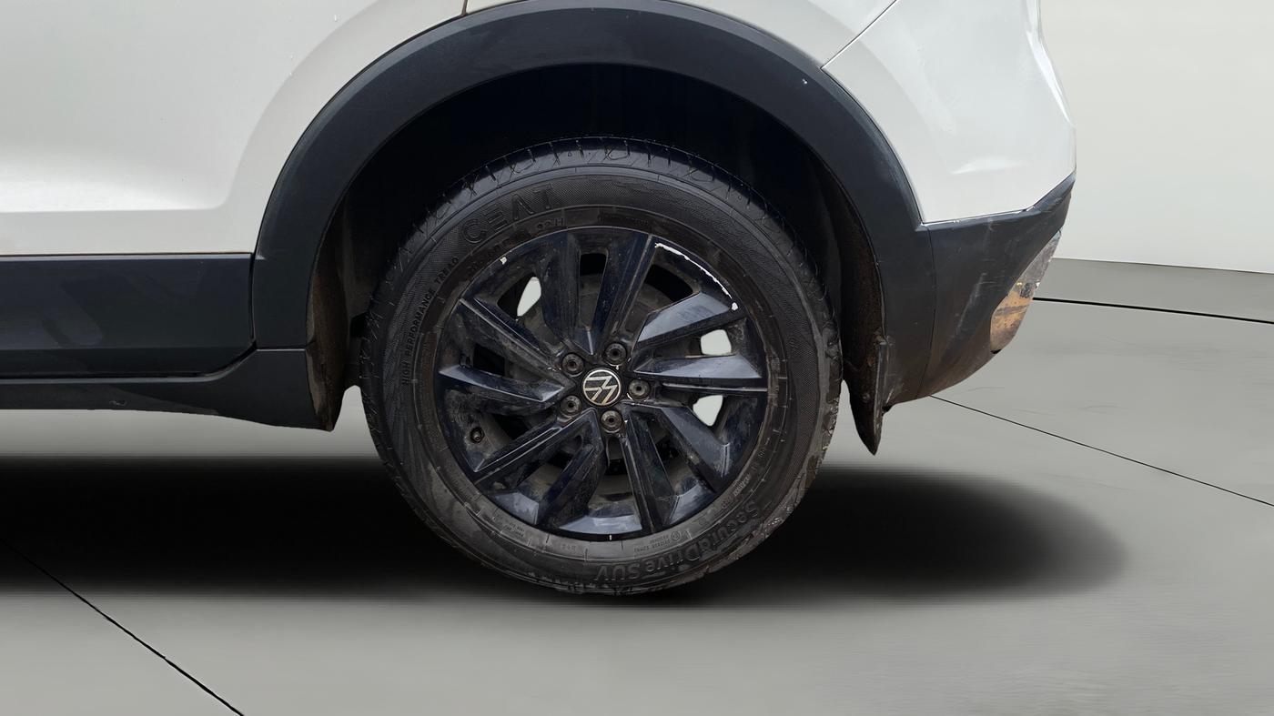 2022 Volkswagen TAIGUN HIGHLINE 1.0 TSI AT, Petrol, Automatic, 37,708 km, Left Rear Wheel