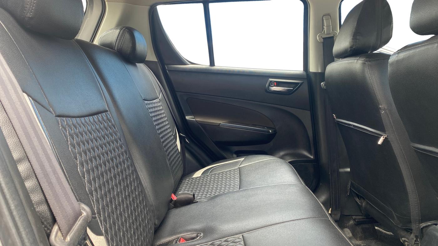 2015 Maruti Swift ZXI, Petrol, Manual, 54,581 km, Right Side Rear Door Cabin