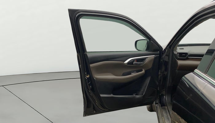 2023 Toyota URBAN CRUISER HYRYDER G HYBRID, Hybrid, Automatic, 55,187 km, LHS Front Door