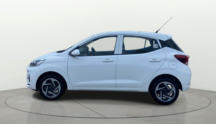 2025 Hyundai GRAND I10 NIOS MAGNA CORPORATE EDITION AMT 1.2 KAPPA VTVT, Petrol, Automatic, 2,349 km, Left Side