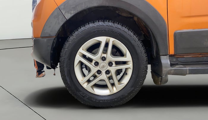 2016 Mahindra NUVOSPORT N8, Diesel, Manual, 1,30,472 km, Left Front Wheel